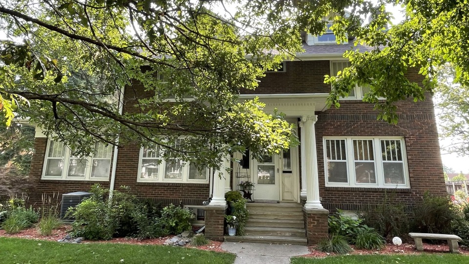 The Parsonage Bed & Breakfast photo